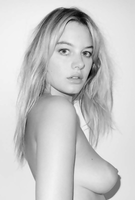 My dream girl Camille Rowe naked