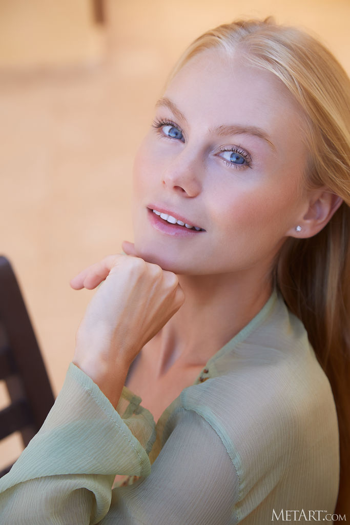 Nancy A In Casual Charm - Picture 01