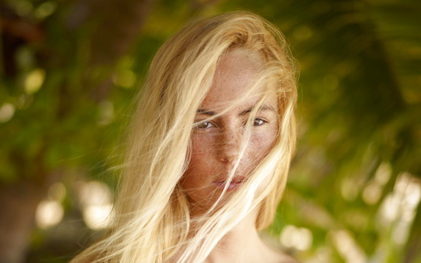 Face models with lovely freckles - Picture 06