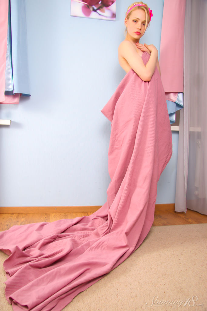 Olya N In Modeling - Picture 00