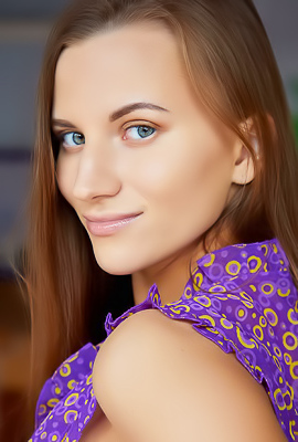 Stella Flex Reveal Her Shaved Pussy