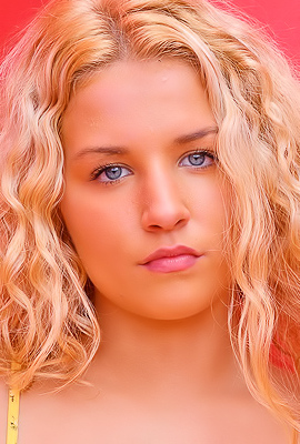 Sophia FTV Amazing blonde Sophia FTV likes to show off in public