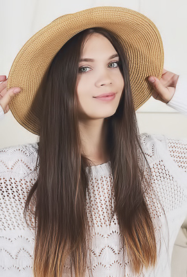 Adriana Fawn Spreads Her Thighs To Reveal Her Plump-lipped Pussy